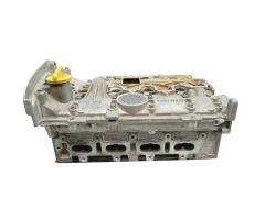 La Culasse 8200145259F 7701474361 Renault  1.6 16v S22 La Culasse 8200145259F 7701474361 Renault  1.6 16v S22