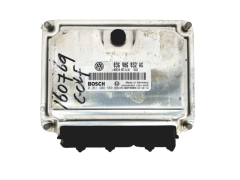 Calculateur 036906032AG 0261208589 Volkswagen Bosch 