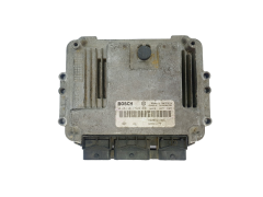 Calculateur Renault 0281011549 8200391966 8200370779 Bosch 35839