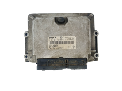 Calculateur Alfa Romeo 55198492 0281011488 Bosch 35934