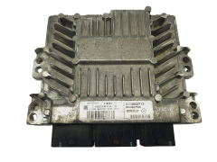 Calculateur S122326114A 8200843713 8200807626 Renault Siemens 68220