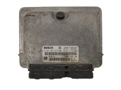 Calculateur 90562574 0281001674 Opel Bosch GM 2913