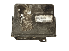 Calculateur 0261203943 9623792680 26FM0363 MA3.1 PSA Bosch 20106