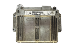 Calculateur 7700105560 7700114698 7700114699 Renault 