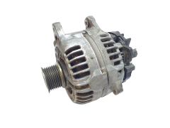 Alternateur 0124525084 8200404300 Bosch Renault