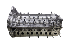 La Culasse 422R 1104100Q1P 130C07962R 1.6 dCi Nissan Qashqai La Culasse 422R 1104100Q1P 130C07962R 1.6 dCi Nissan Qashqai