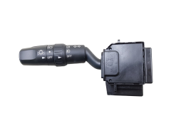 Commutateur D’éclairage Mazda 3 17D682 Commutateur D’éclairage Mazda 3 17D682