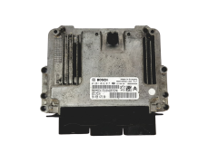 Calculateur 0281019817 9805947380 9666729580 PSA Bosch 29840