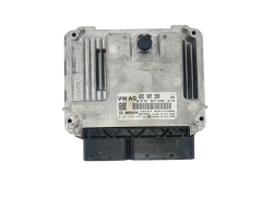 Calculateur 0261S16449 05E907309 VW Bosch 37157
