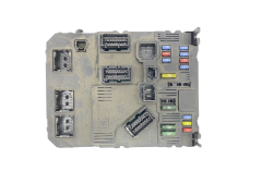 Calculateur BSI-F04-00 9659579180 S118085400A PSA 59126