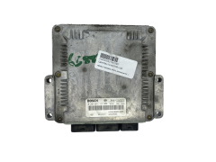 Calculateur 0281011137 820051666 8200230980 Renault Bosch