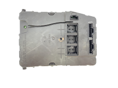 Calculateur Renault UCH X84 N2 8200309690 S118400220D Siemens 59161