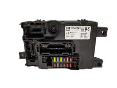 Calculateur Opel 13142241 000292540 28084929 GM 20719