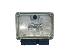 Calculateur 038906012AB 0281010203 Audi Bosch 61824