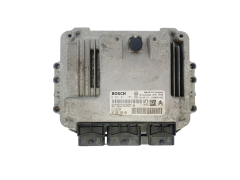 Calculateur PSA 0281011785 9658556880 Bosch 37394