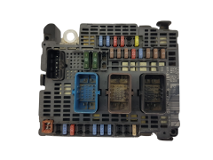 Calculateur BSM-AB1-00 9677987180 PSA Delphi 2135 Calculateur BSM-AB1-00 9677987180 PSA Delphi 2135