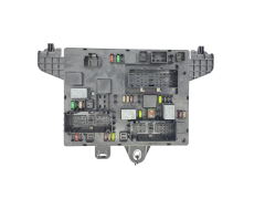 Calculateur 13368653 365927271 1110140AC Opel GM