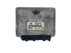 Calculateur 038906018J 0281001613 VW Bosch 52094