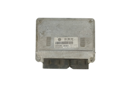 Calculateur 03E906033 5WP40163 04 VW Siemens 38811