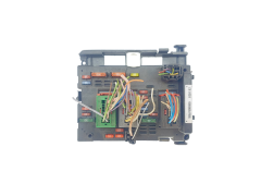 Calculateur BSM B2 9657608880 PSA Delphi 40127 Calculateur BSM B2 9657608880 PSA Delphi 40127