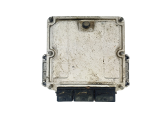 Calculateur 0281010320 8200106111 8200110105 Renault Bosch 36112