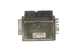 Calculateur MEC37-300 F2  XW Nissan Hitachi 46098