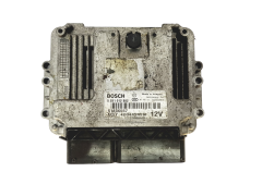 Calculateur 51806557 0281012882 Alfa Romeo Bosch 27436
