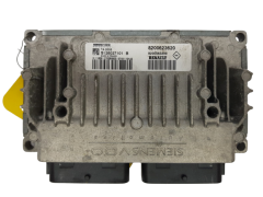 Calculateur Renault S126027101B 8200623620 8200563399 Siemens