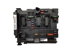Calculateur BSM B3 9650664080 PSA Delphi 15018 Calculateur BSM B3 9650664080 PSA Delphi 15018