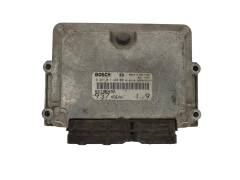 Calculateur Alfa Romeo 55198492 0281011488 49EAV Bosch 14680