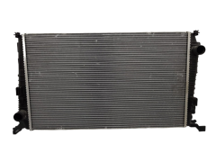 Radiateur Refroidissement Moteur 8200880550 Duster Dacia
