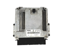 Calculateur 0281032810 237104376R 237107478R  Renault Bosch