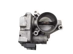 Boitier Papillon D’admission Renault 7701062300 8200576664 1.9 2.5 DCI Boitier Papillon D’admission Renault 7701062300 8200576664 1.9 2.5 DCI