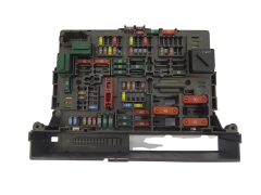 Boîtier Fusibles BMW 9119445-02 18231.000.000A B010106900 19132
