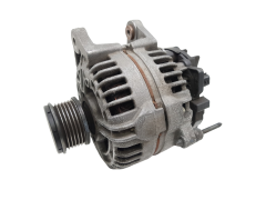 Alternateur 8200390675 0124425037 1.5dCi Renault Megane 2 Bosch Alternateur 8200390675 0124425037 1.5dCi Renault Megane 2 Bosch