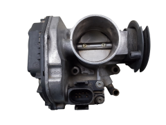 Boitier Papillon D’admission 030133064F 408.237/130/004 VW Seat Skoda 2643