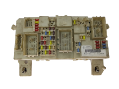 Boîtier Fusibles Ford 7M5T-14A073-CC 519242127 Boîtier Fusibles Ford 7M5T-14A073-CC 519242127