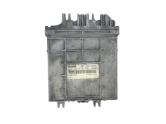 Calculateur 0281001878 8200059887 7700109062 Renault Bosch 54921