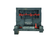 Calculateur BCM 3C0937049E F005V00526 VW Bosch