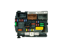 Calculateur BSM -00 9667199680 R08 PSA 31314 Calculateur BSM -00 9667199680 R08 PSA 31314