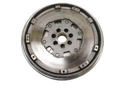Volant Moteur Bimasse 8200926712 LUK 1.5 DCI Renault Megane 3 Nissan Qashqai S9