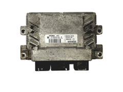 Calculateur S120200102B SIM32 8200414422 8200401568 Renault Siemens