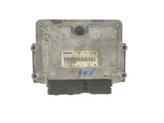Calculateur Ecu 46821768 0281010340 16651JA Alfa Romeo Bosch 57533