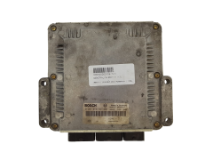 Calculateur 0281010637 8200211711 8200085386 Renault Bosch 1017