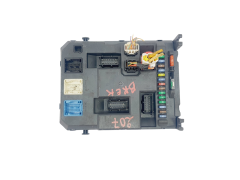 Calculateur 9666952080 BSI X02-00 PSA Valeo 40159 Calculateur 9666952080 BSI X02-00 PSA Valeo 40159