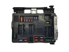Calculateur BSM-B3 9650618480 U118470003L PSA Siemens 1739 Calculateur BSM-B3 9650618480 U118470003L PSA Siemens 1739