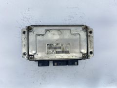 Calculateur PSA 0261206606 9638765980id10 26FM0882 Bosch 61852