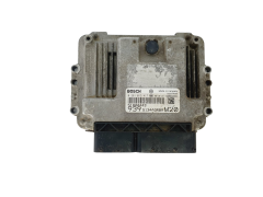 Calculateur 51800443 0281013417 Alfa Romeo Bosch 38595
