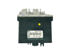 Calculateur 01M927733F 5DG007651-06 VW  Hella 