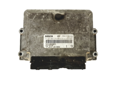 Calculateur 55185365 0281010332  Alfa Romeo 18335